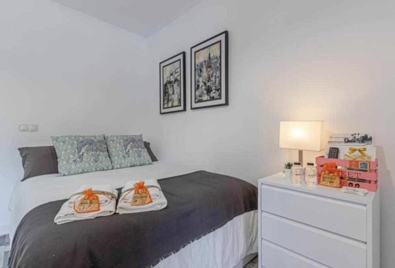 797 Holiday - Moderno Estudio En Iris Para 2 Con Piscinas Appartement